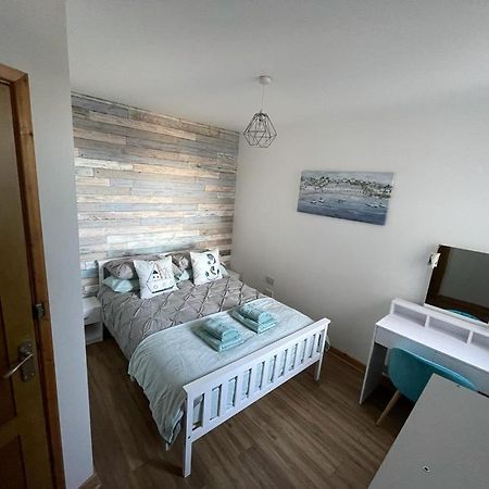Harbour Loft! Newly Refurbished 3 Bed Flat! Lejlighed Burry Port Eksteriør billede
